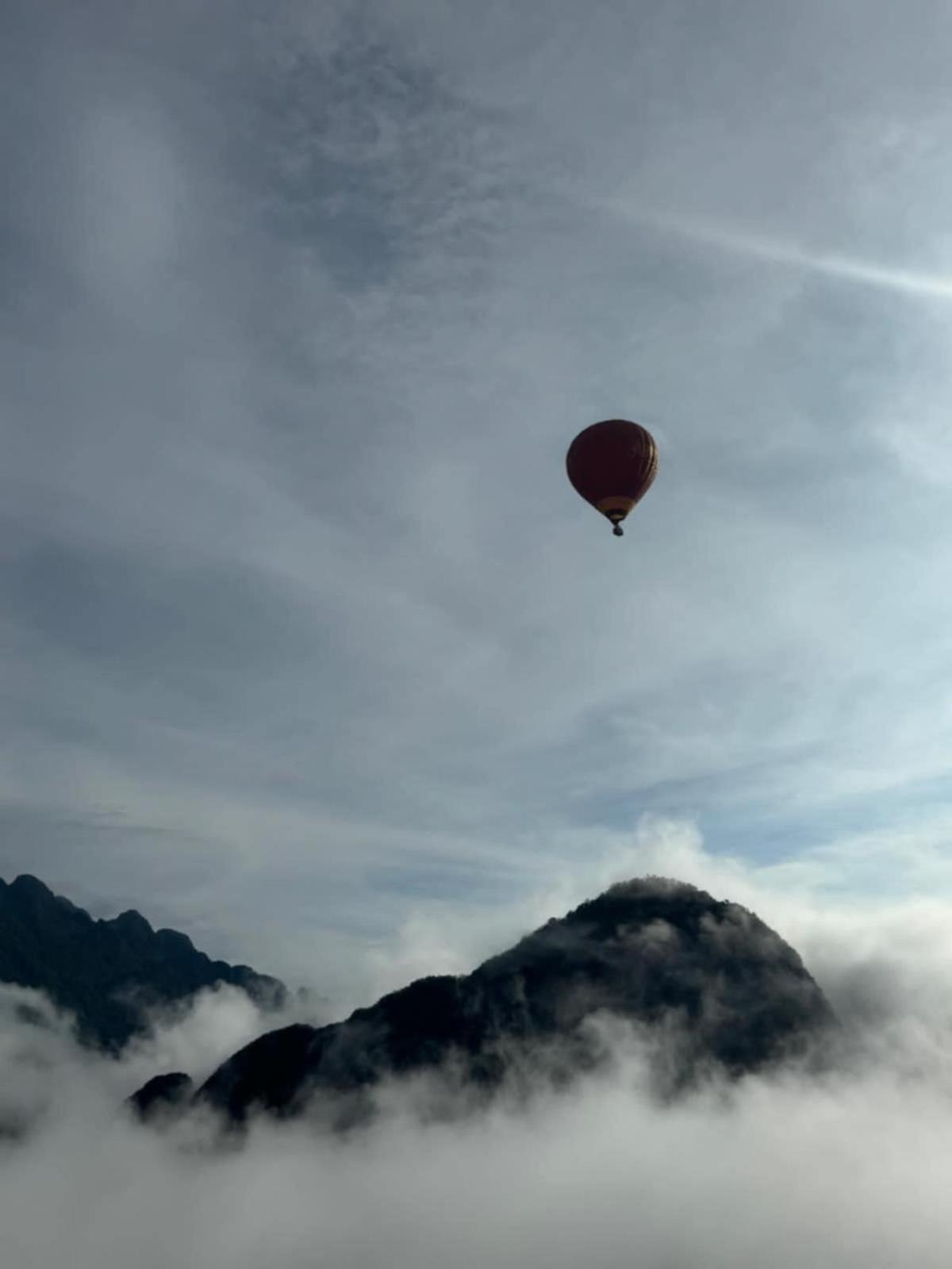 Sky Hotel Vang Vieng Ngoại thất bức ảnh
