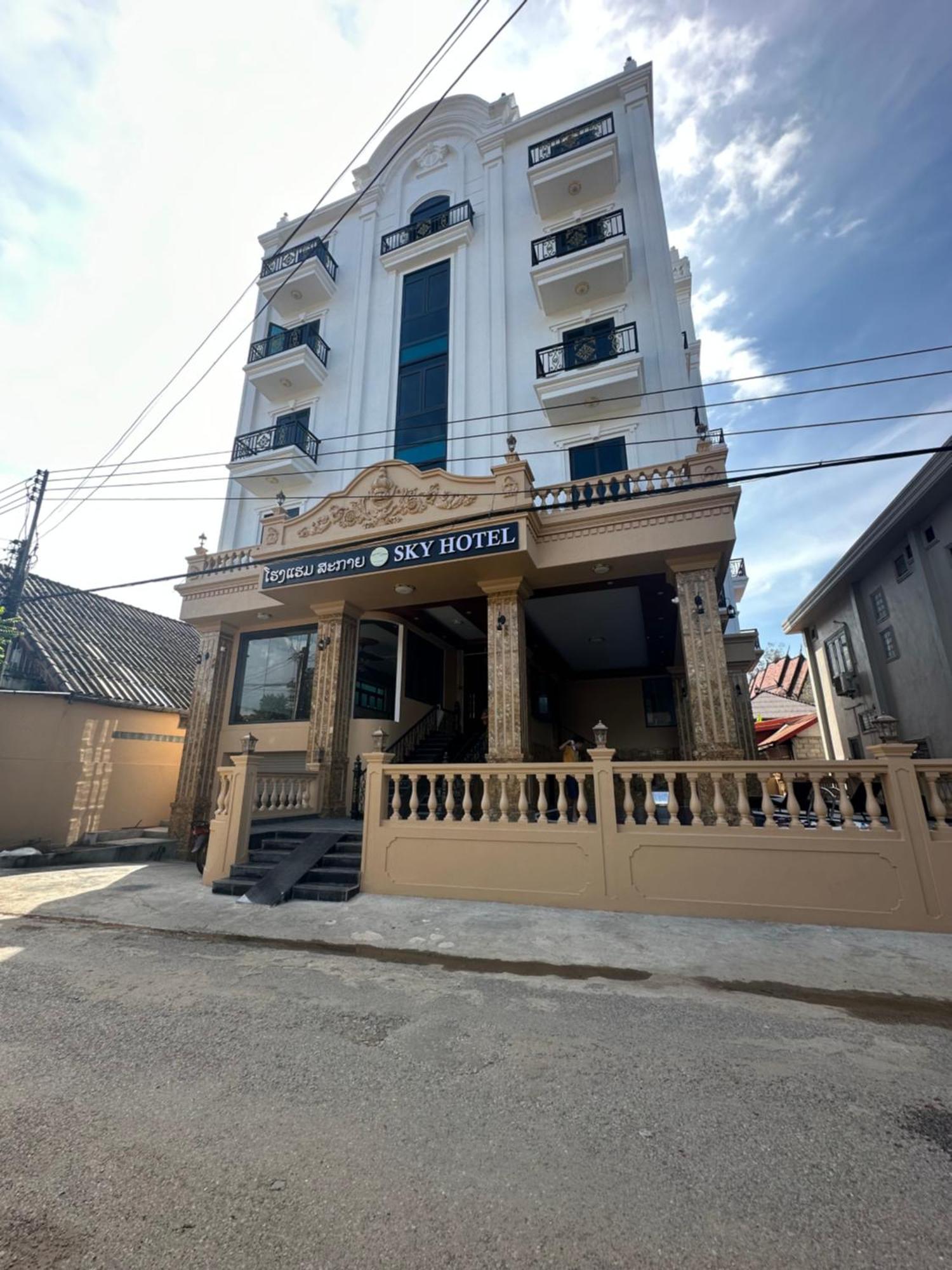 Sky Hotel Vang Vieng Ngoại thất bức ảnh